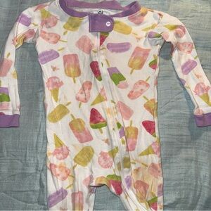 Burt's Bees One Piece SET OF 2